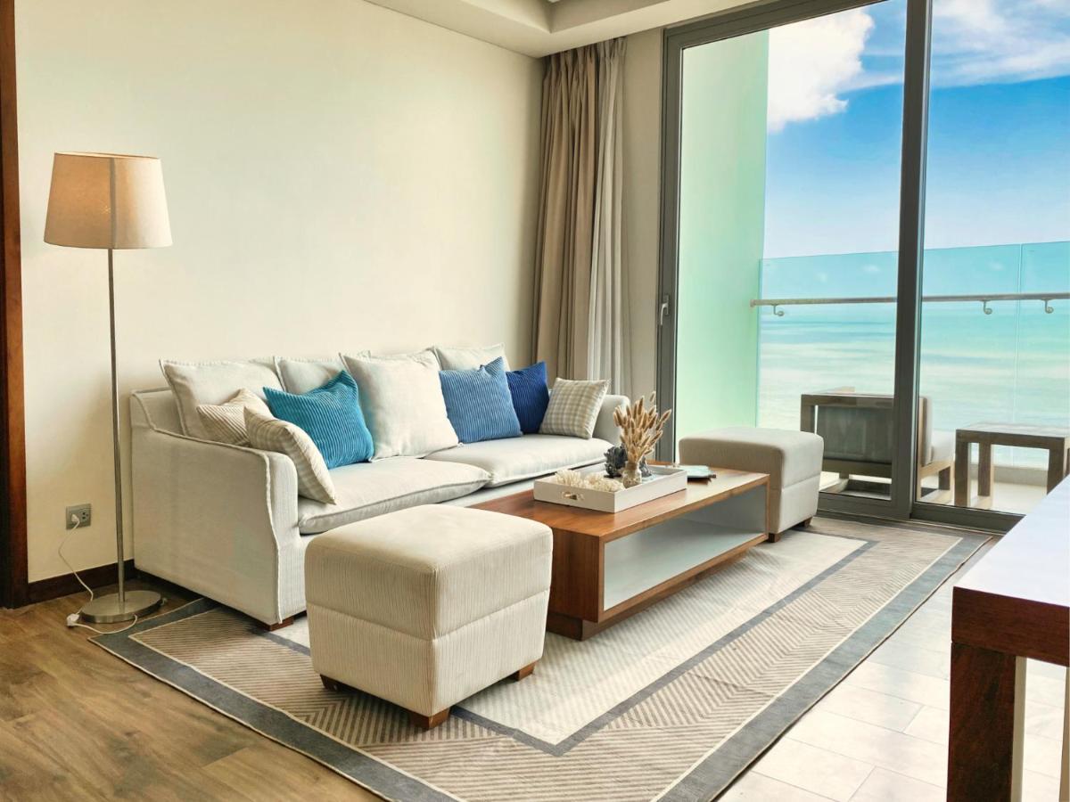 Stunning Apartments Across My Khe Beach ! Rooftop Pool & Gym Da Nang Luaran gambar