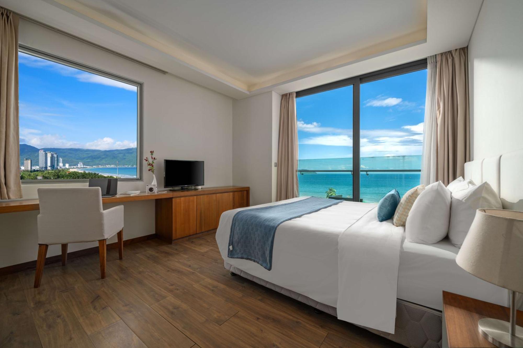 Stunning Apartments Across My Khe Beach ! Rooftop Pool & Gym Da Nang Luaran gambar