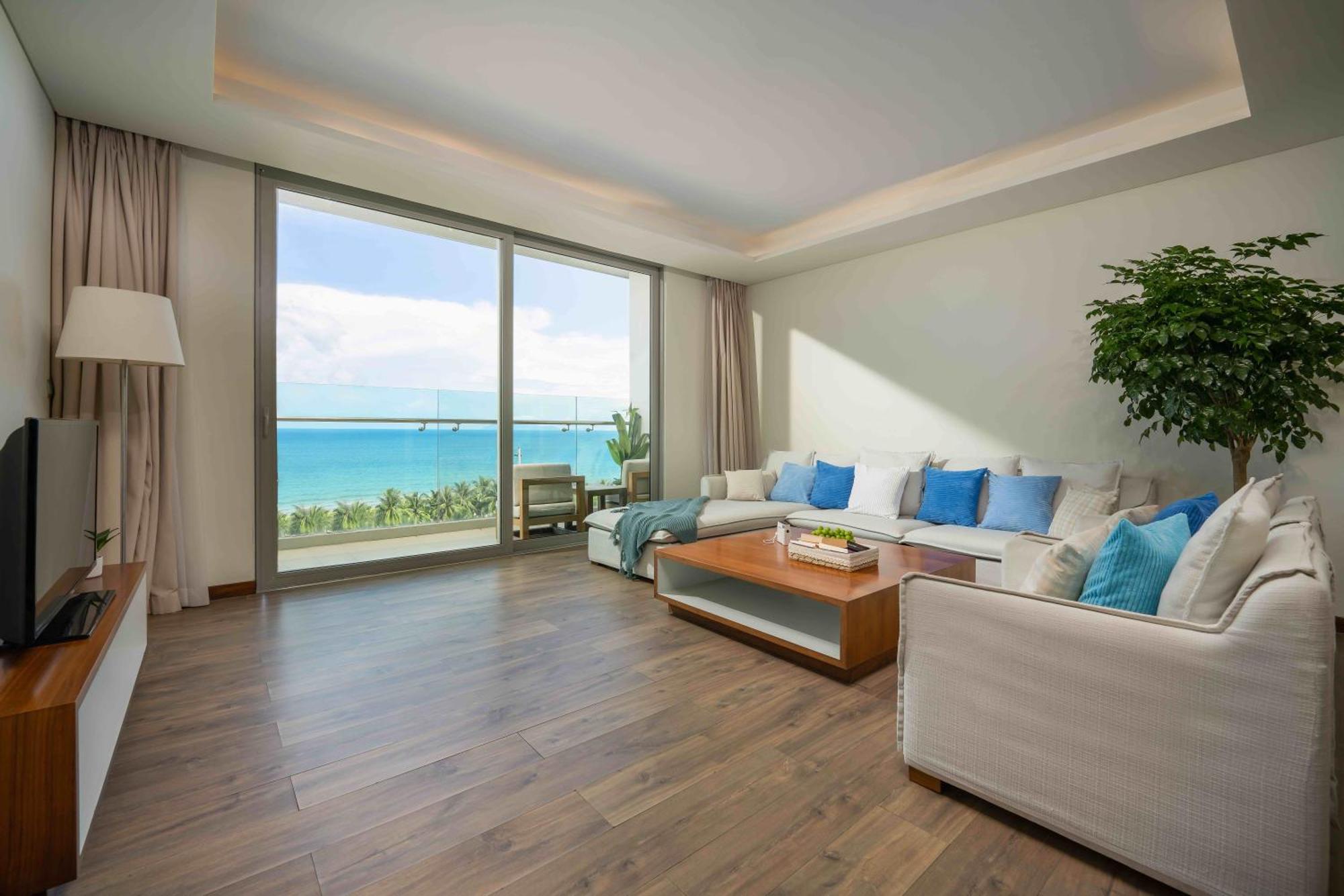 Stunning Apartments Across My Khe Beach ! Rooftop Pool & Gym Da Nang Luaran gambar