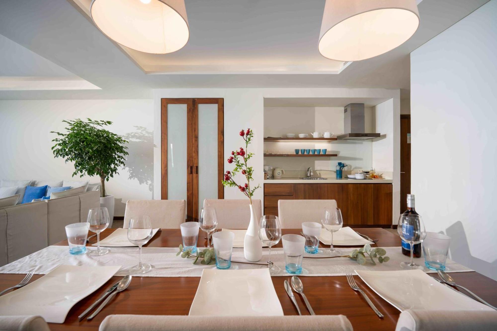 Stunning Apartments Across My Khe Beach ! Rooftop Pool & Gym Da Nang Luaran gambar
